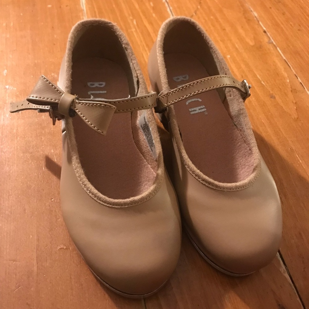 Toddler tap shoes size 9